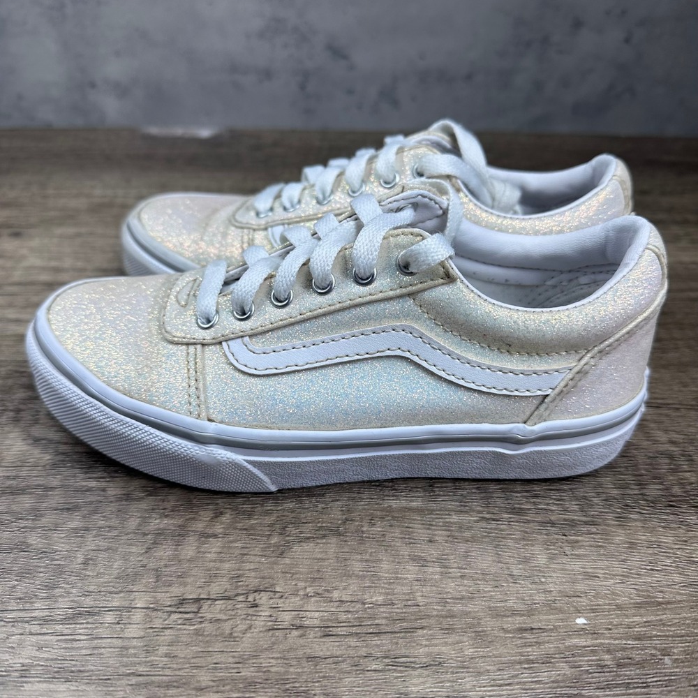 Vans~Girl's~Glitter Ivory Low-Top Lace Up Sneaker~Size 1Y